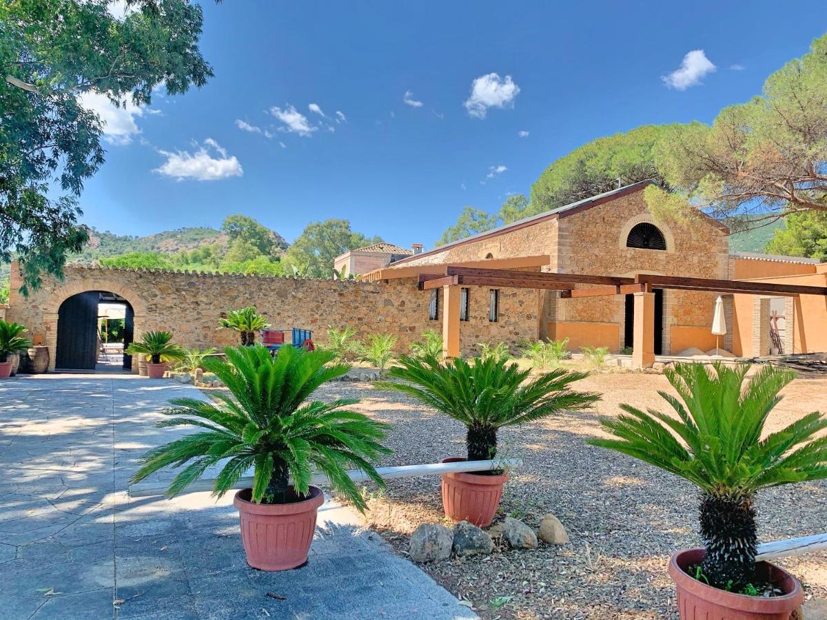 מלון קאפוטרה Antico Casale Del Poggio מראה חיצוני תמונה